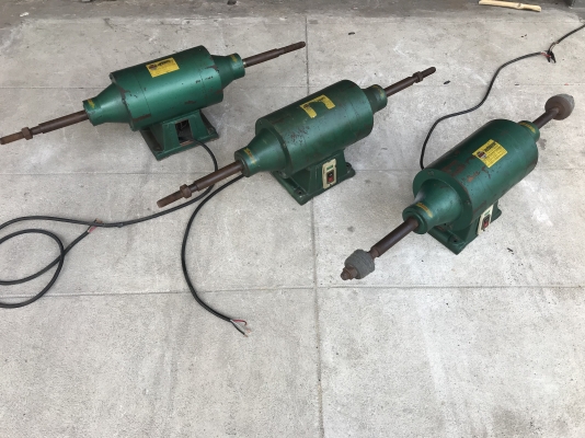 ( เหลือ 1ตัวครับ )ขายมอเตอร์ขัดเงา-เจียร์ Misury 5HP. 380V รุ่นใหญ่ ทนงานหนัก สภาพสวยหมุนนิ่ม พร้อมใ ( เหลือ 1ตัวครับ )ขายมอเตอร์ขัดเงา-เจียร์ Misury 5HP. 380V รุ่นใหญ่ ทนงานหนัก สภาพสวยหมุนนิ่ม พร้อมใ