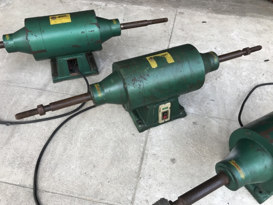 ( เหลือ 1ตัวครับ )ขายมอเตอร์ขัดเงา-เจียร์ Misury 5HP. 380V รุ่นใหญ่ ทนงานหนัก สภาพสวยหมุนนิ่ม พร้อมใ ( เหลือ 1ตัวครับ )ขายมอเตอร์ขัดเงา-เจียร์ Misury 5HP. 380V รุ่นใหญ่ ทนงานหนัก สภาพสวยหมุนนิ่ม พร้อมใ