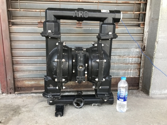 ขายปั๊มไดอะแฟรม ARO Ingersoll-Rand made in USA โครงสร้างอลูมิเนียมหล่อ ขนาด 2นิ้ว สภาพสวย พร้อมใช้งาน มีตำหนิข้างยึดน็อตหัก 1จุด