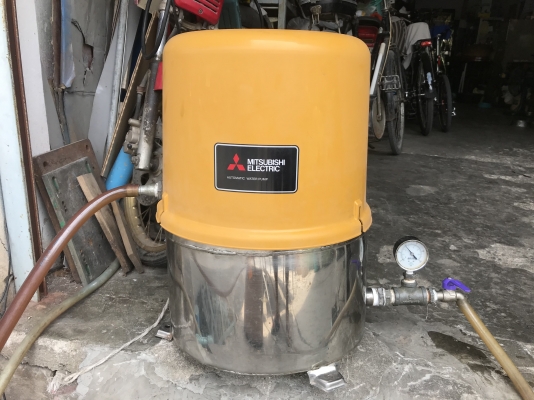 ขายปั๊มน้ำอัตโนมัติ Mitsubishi 200W ถังสแตนเลสอย่างดี สภาพสวย หมุนนิ่ม ตรวจเช็คแรงดันเรียบร้อยแล้ว ไม่มีรั่วซึม พร้อมใช้งาน