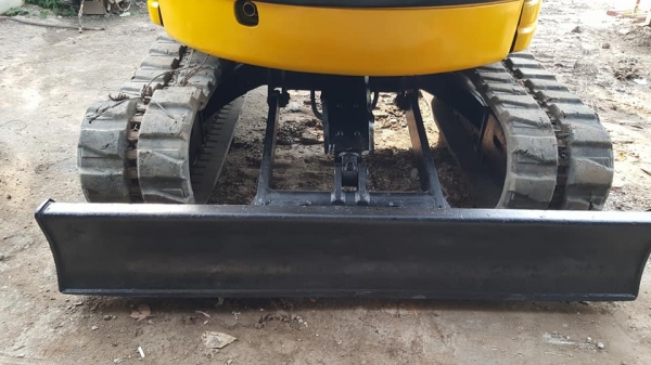 SALE*สินค้าเก่านอก ขายถูกด่วนๆ รถขุดKOMATSU PC50UU-2 ปรับสภาพ ขัดล้าง-ทำสี ยังไม่เคยใช้งานในเมืองไทย ราคาเพียง 380,000 บาท SALE*สินค้าเก่านอก ขายถูกด่วนๆ รถขุดKOMATSU PC50UU-2 ปรับสภาพ ขัดล้าง-ทำสี ยังไม่เคยใช้งานในเมืองไทย ราคาเพียง 380,000 บาท