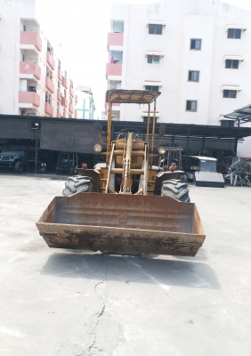 ขายรถตักล้อยาง ขายรถตักล้อยาง