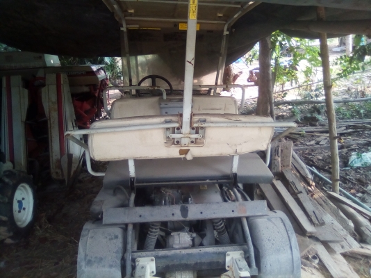 รถกอล์ฟ ้HITACHI ครับ