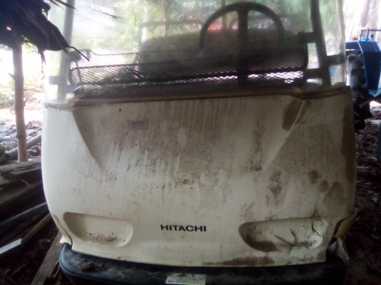 รถกอล์ฟ ้HITACHI ครับ