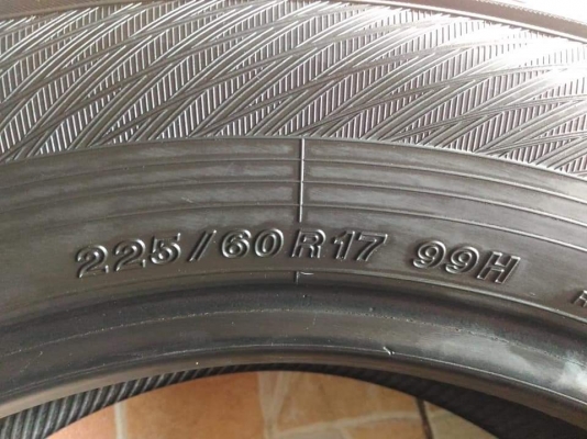 ยาง\% คัดสภาพ Yokohama dB V552 225 60 17 ผลิตปี 2018 มีรับประกันให้ทุกเส้น ขายถูก 4 เส้น 5800.-NET *