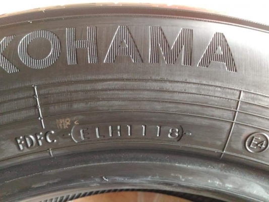 ยาง\% คัดสภาพ Yokohama dB V552 225 60 17 ผลิตปี 2018 มีรับประกันให้ทุกเส้น ขายถูก 4 เส้น 5800.-NET * ยาง\% คัดสภาพ Yokohama dB V552 225 60 17 ผลิตปี 2018 มีรับประกันให้ทุกเส้น ขายถูก 4 เส้น 5800.-NET *