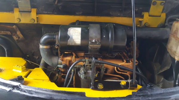 ขายรถขุด KOMATSU PC50UU-2 เครื่องยนต์ KOMATSU-4D84 , ขนาด 4 สูบ คอนโทรลน้ำมัน ปั๊มเฟือง มีลายหัวเจาะ รถเก่านอก มีเอกสาร ยังไม่เคยใช้งานในเมืองไทย