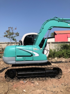 ขายแบคโอ KUBELCO SK60-5 รถสภาพสวยพร้อมใช้งาน แอร์เย็น เอกสารเล่มทะเบียนราคา 550,000 ต่อรอง