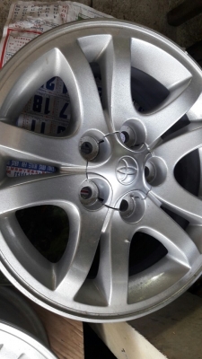 ล้อเดิม ขอบ15 ไทเกอร์ทำสีมาใหม่ ชุด4วง...3,600บ.