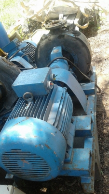 ปั้มน้ำพร้อมแท่น ปั้มน้ำพร้อมแท่น