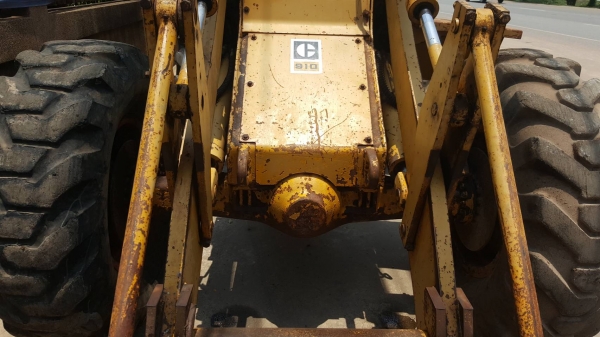 ขาย รถตัก CAT 910 เอวอ่อน เครื่อเช็คใหม่ เกียร์ดี รถใช้งานได้ปกติ ราคาคุยกันได้ครับ