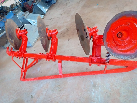 รับซื้อขายแลกเปลี่ยนรถไถและอุปกรรถไถทุกชนิด