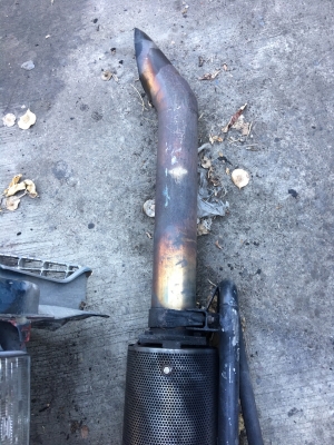 ท่อพักไอเสีย