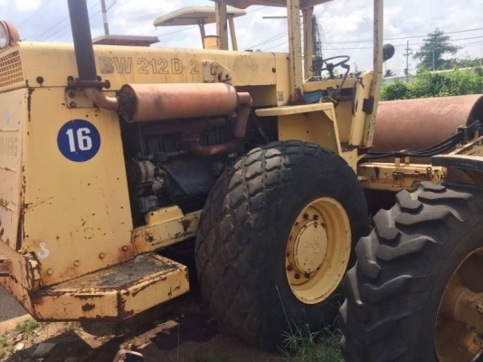 มาใหม่ 11 คัน  รถบด 10 ตัน หน้าเหล็ก หลังยาง  รายการที่ 1 5 คัน รถบด 2 เพลา DYNAPAC CA251D สภาพสวยพร้อมใช้ เอกสารเล่มทะเบียน  รายการ ที่ 2 2 คัน รถบด 1 เพลา DYNAPAC CA251 สภาพสวยพร้อมใช้ เอกสารเล่มทะเบียน  รายการที่ 3  3 คัน รถบด 2 เพลา BOMAG 212D เอกสารเ