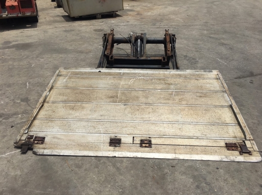 ฝาลิฟท์ท้ายติดหลังรถบรรทุกอลูมิเนียม Power Gate หรือ Tail Lift ฝาลิฟท์ท้ายติดหลังรถบรรทุกอลูมิเนียม Power Gate หรือ Tail Lift