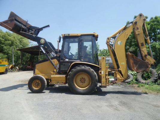 ขายรถตักหน้าขุดหลัง CAT 424 D เอกสารเล่ม ราคา 480000