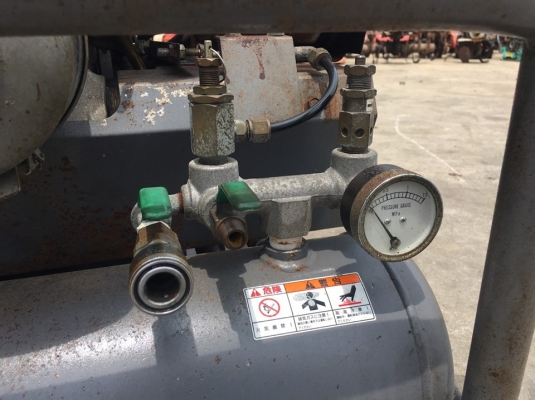 เครื่องยนต์ปั๊มลม2สูบ ยี่ห่อ MEIJI รุ่น TEC-33 TWIN ENGINE COMPRESSOR เครื่องยนต์สูบวี 2สูบ ปั๊มตรงเข้าถัง เครื่องยนต์ปั๊มลม2สูบ ยี่ห่อ MEIJI รุ่น TEC-33 TWIN ENGINE COMPRESSOR เครื่องยนต์สูบวี 2สูบ ปั๊มตรงเข้าถัง