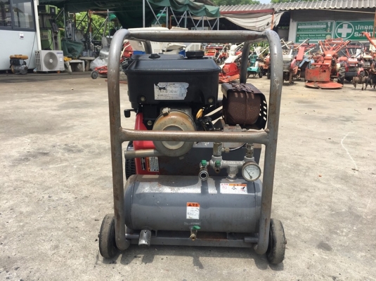 เครื่องยนต์ปั๊มลม2สูบ ยี่ห่อ MEIJI รุ่น TEC-33 TWIN ENGINE COMPRESSOR เครื่องยนต์สูบวี 2สูบ ปั๊มตรงเข้าถัง เครื่องยนต์ปั๊มลม2สูบ ยี่ห่อ MEIJI รุ่น TEC-33 TWIN ENGINE COMPRESSOR เครื่องยนต์สูบวี 2สูบ ปั๊มตรงเข้าถัง