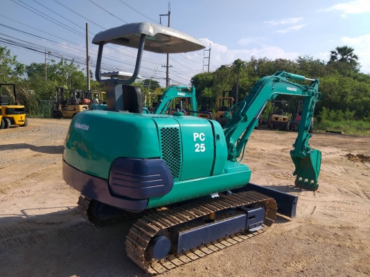ขายรถแมคโค KOMATSU PC25-1  แทรคเหล็ก คอนโทรลสั้น มีไปบ์ปิ้ง ติอต่อ 098-7962549
