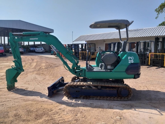 ขายรถแมคโค KOMATSU PC25-1  แทรคเหล็ก คอนโทรลสั้น มีไปบ์ปิ้ง ติอต่อ 098-7962549