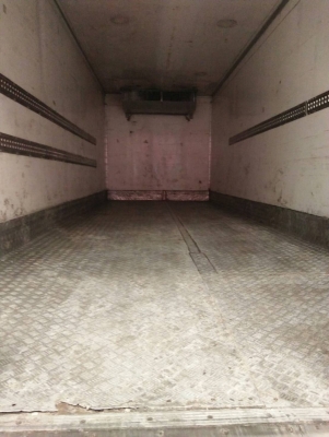 ต้องการขายตู้เย็น+ลิฟท์ท้าย รวมระบบลากพ่วง มีหลายใบสนใจติดต่อด่วนราคา300000ต่อใบสนใจติดต่อด่วนๆค่ะ