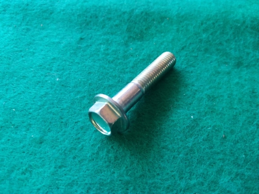 สกรูหัวเหลี่ยมติดแหวน ขนาด 7 มิล ยาว 41 มิล