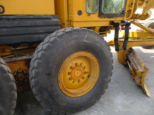 MOTOR GRADER140H ซีเรียล APM00780 ปี2003 มือสองนำเข้าจากต่างประเทศ ขายพร้อมชุดแจ้งจำหน่าย