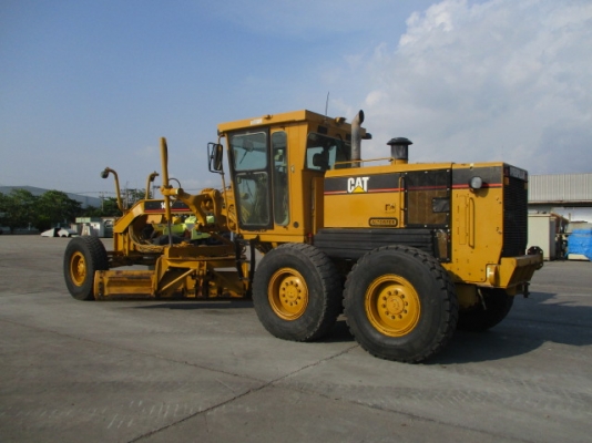 MOTOR GRADER140H ซีเรียล APM00780 ปี2003 มือสองนำเข้าจากต่างประเทศ ขายพร้อมชุดแจ้งจำหน่าย