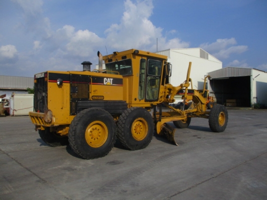 MOTOR GRADER140H ซีเรียล APM00780 ปี2003 มือสองนำเข้าจากต่างประเทศ ขายพร้อมชุดแจ้งจำหน่าย