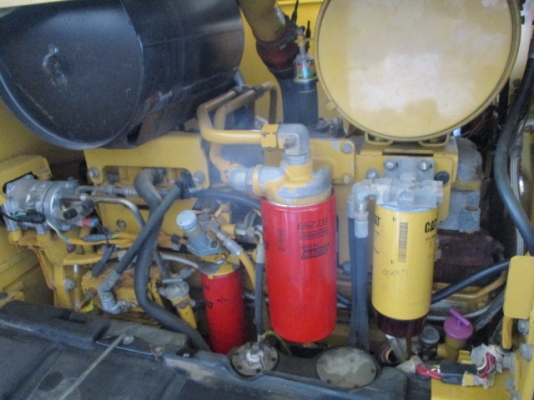 MOTOR GRADER140H ซีเรียล APM01827 ปี2005 มือสองนำเข้าจากต่างประเทศ ขายพร้อมชุดแจ้งจำหน่าย