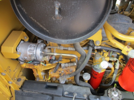 MOTOR GRADER140H ซีเรียล APM01827 ปี2005 มือสองนำเข้าจากต่างประเทศ ขายพร้อมชุดแจ้งจำหน่าย