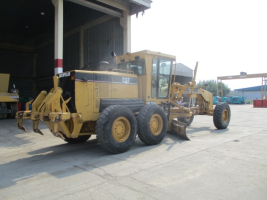 MOTOR GRADER140H ซีเรียล APM01827 ปี2005 มือสองนำเข้าจากต่างประเทศ ขายพร้อมชุดแจ้งจำหน่าย