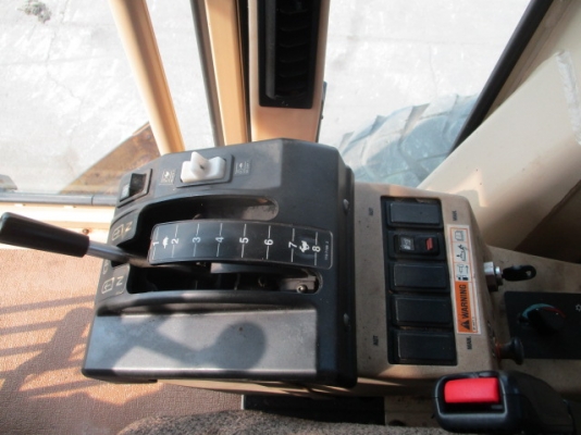 MOTOR GRADER140H ซีเรียล APM01827 ปี2005 มือสองนำเข้าจากต่างประเทศ ขายพร้อมชุดแจ้งจำหน่าย MOTOR GRADER140H ซีเรียล APM01827 ปี2005 มือสองนำเข้าจากต่างประเทศ ขายพร้อมชุดแจ้งจำหน่าย