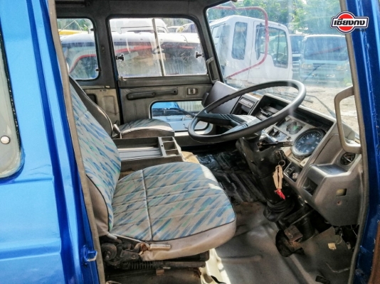 หัวเก๋ง HINO F18 สีน้ำเงินโครตแจ่ม