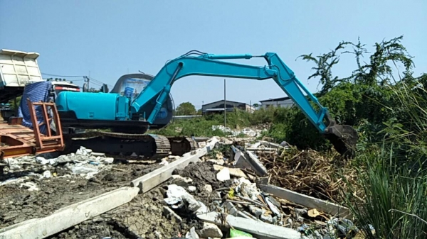 รถแบคโฮ KOBELCO SK 120 Mark 5 เครื่องดี เอวแน่น ปั๊มแรง  ใบแทรค 70