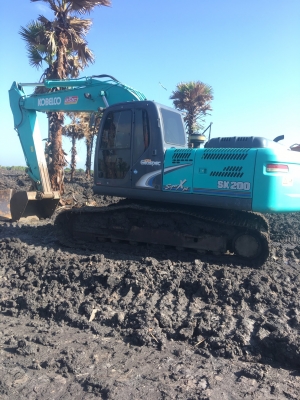 ขายรถแบคโฮ KOBELCO SuperXm 7xxxกว่าชั่วโมง สนใจโทร 081-970-1072