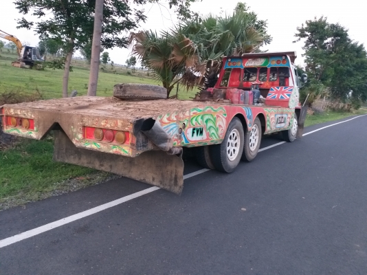 ขายยกชุดโกเบ 120-2 พร้อมเทลเลอร์ ร็อคกี้ 175 แรง 1 เพลา  มีเล่มเอกสารพร้อมทั้ง 2 คัน