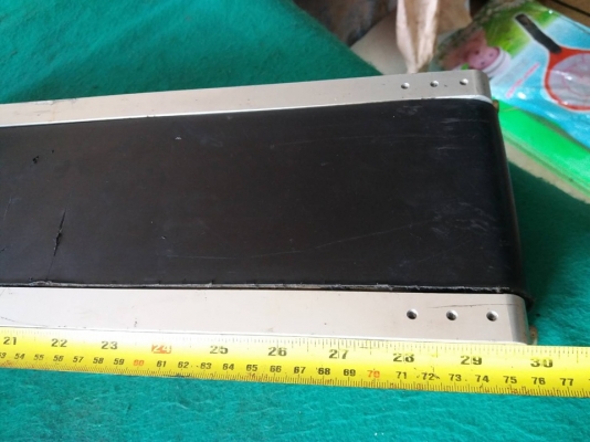 โครงสร้างสายพานลำเลียง ยาว 76 ซม.กว้าง 15 ซม. โครงสร้างสายพานลำเลียง ยาว 76 ซม.กว้าง 15 ซม.