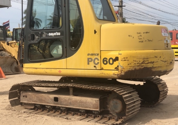 ขายรถขุด KOMATSU PC60-7 นำเข้าเองจากญี่ปุ่น สภาพสวยพร้อมใช้