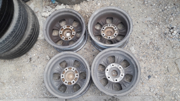 ล้อขอบ 15 6 รูสีไม่สวยสภาพเดิมๆ