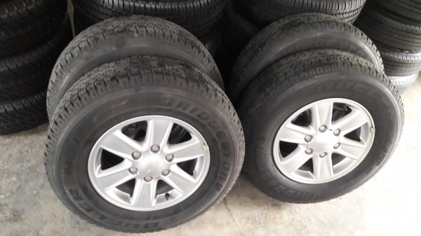 ล้อเดิมขอบ 16 แถมยางปี 12