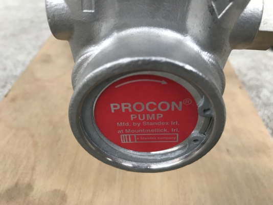 ขายปั๊ม Procon pump made in USA. ขนาด 1/3HP. 220V ไฟบ้าน หัวปั๊มสแตนเลส ใช้ในงานอุตสาหกรรมอาหาร หรือน้ำร้อนต่างๆ ของใหม่ ไม่เคยใช้งาน หายากครับ