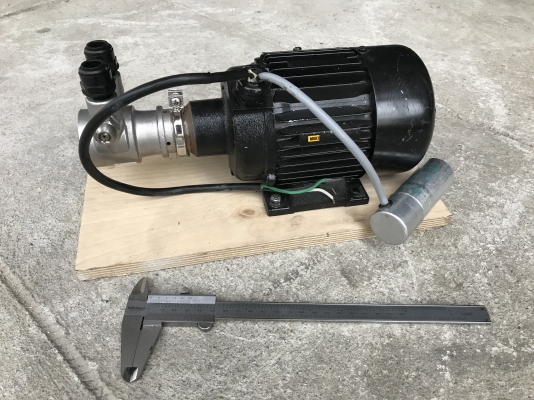 ขายปั๊ม Procon pump made in USA. ขนาด 1/3HP. 220V ไฟบ้าน หัวปั๊มสแตนเลส ใช้ในงานอุตสาหกรรมอาหาร หรือน้ำร้อนต่างๆ ของใหม่ ไม่เคยใช้งาน หายากครับ