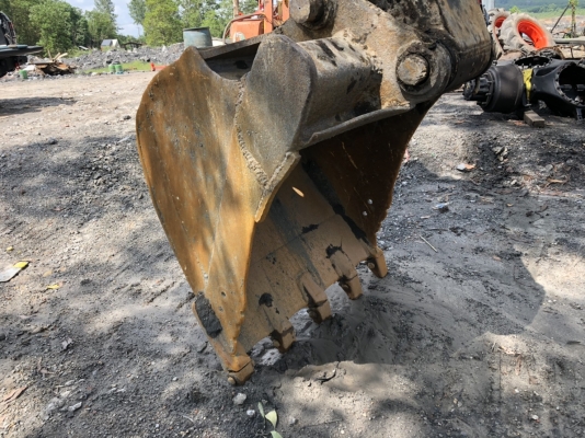 ขายแบคโฮ CATERPILLAR 2DL เครื่อง 128แรงม้าปี52 แอร์ไฟฟ้าเล่มทะเบียนพร้อม สนใจโทร 081-970-1072