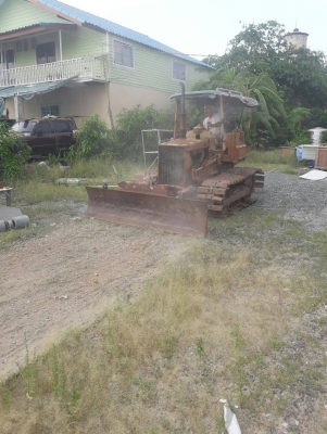 ขายรถแทรคเตอร์ KOMATSU D20P-5 สไลด์ใบมีด 6 ทิศทาง ราคา 180000