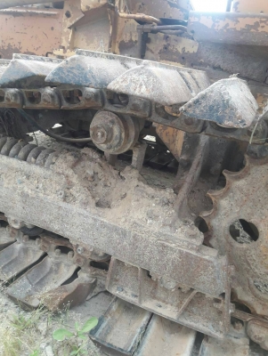 มี VDO ให้ชม.รถแทรคเตอร์ KOMATSU D20P-5 สไลด์ใบมีด 6 ทิศทาง ราคา 180000 มี VDO ให้ชม.รถแทรคเตอร์ KOMATSU D20P-5 สไลด์ใบมีด 6 ทิศทาง ราคา 180000