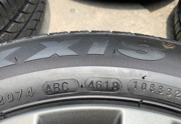 ล้อแม็ก Mitsu Attrage ขอบ 15 สีเทากัน พร้อมยางป้ายแดง 175-65-15 Maxxis ปลายปี 18 ล้อแม็ก Mitsu Attrage ขอบ 15 สีเทากัน พร้อมยางป้ายแดง 175-65-15 Maxxis ปลายปี 18