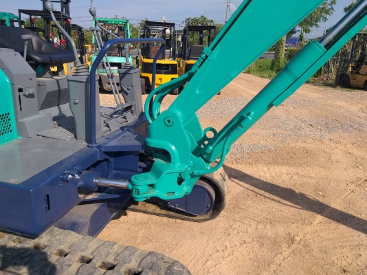 ขายรถแมคโค KOBELCO SK027 แทรคยาง คอนโทรลสั้น ติอต่อ 098-7962549 ขายรถแมคโค KOBELCO SK027 แทรคยาง คอนโทรลสั้น ติอต่อ 098-7962549