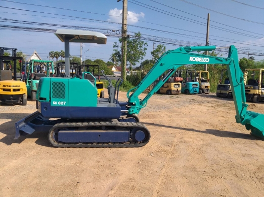 ขายรถแมคโค KOBELCO SK027 แทรคยาง  คอนโทรลสั้น  ติอต่อ 098-7962549