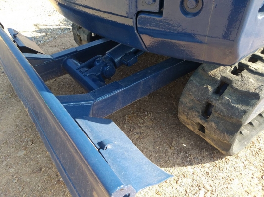 ขายรถแมคโค KOBELCO SK027 แทรคยาง คอนโทรลสั้น ติอต่อ 098-7962549 ขายรถแมคโค KOBELCO SK027 แทรคยาง คอนโทรลสั้น ติอต่อ 098-7962549